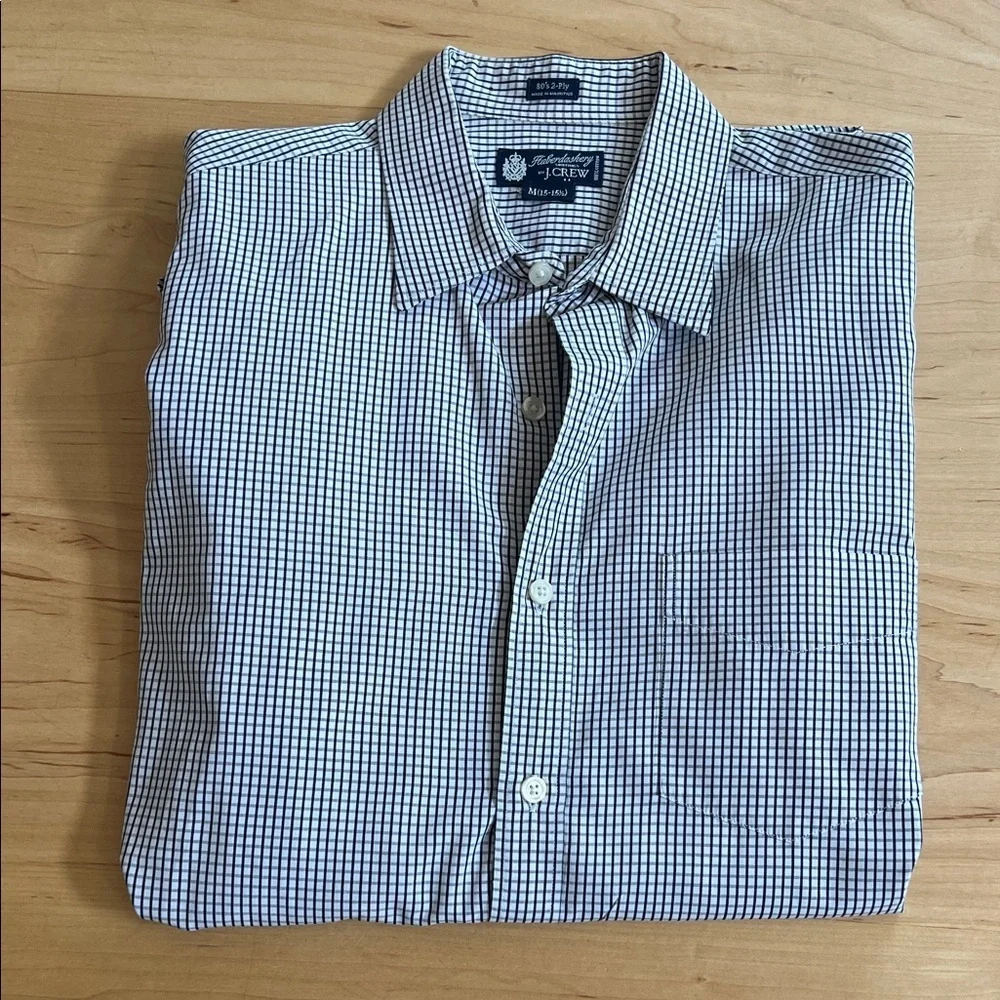 NEW LISTING! J. Crew Men's 80’s 2 ply Haberdashery‎ Navy and White